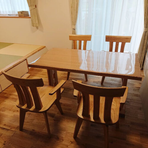 タモ無垢のダイニングセット