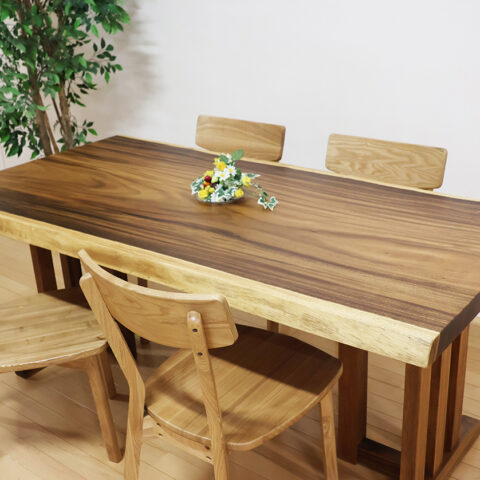 一枚板テーブルフェア　天然木ギャラリー