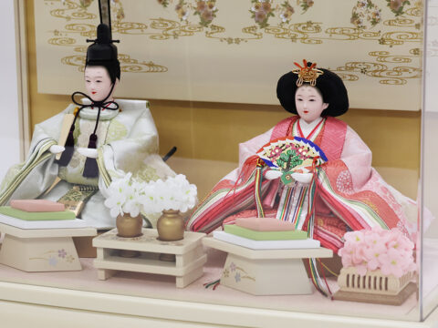 吉徳大光　雛人形　小三五 親王飾り　春彩　アクリルケース飾り