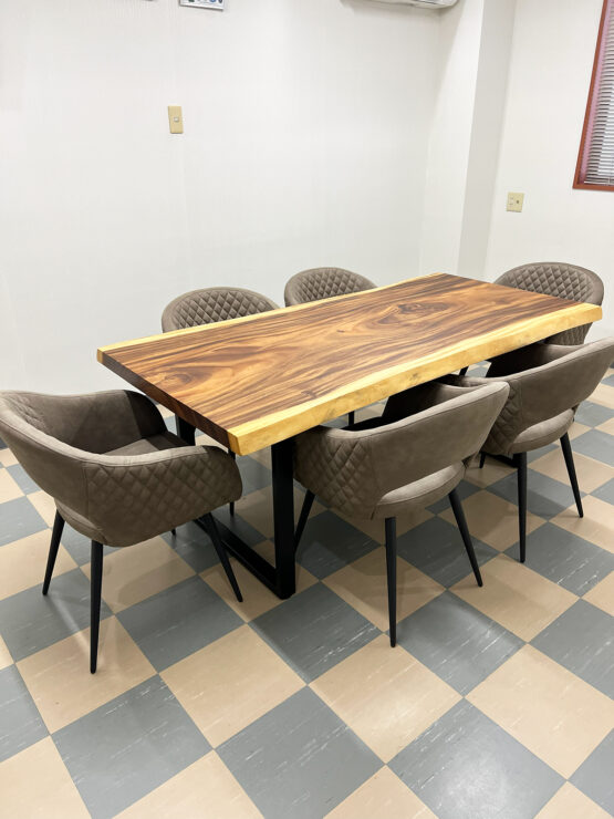 一枚板テーブル　モンキーポッド1800