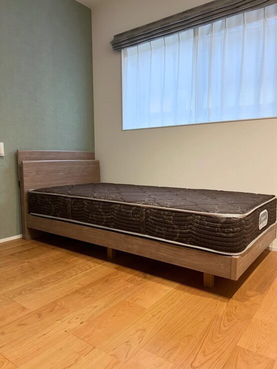 シモンズ　ベッド